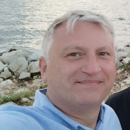 Robert Mlakar Robert Mlakar